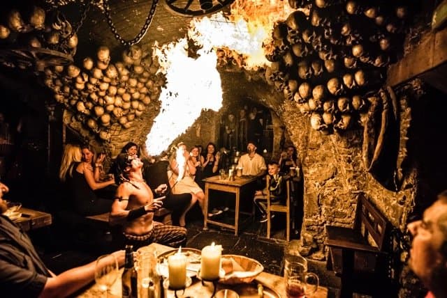 U Krále Brabantského fire show