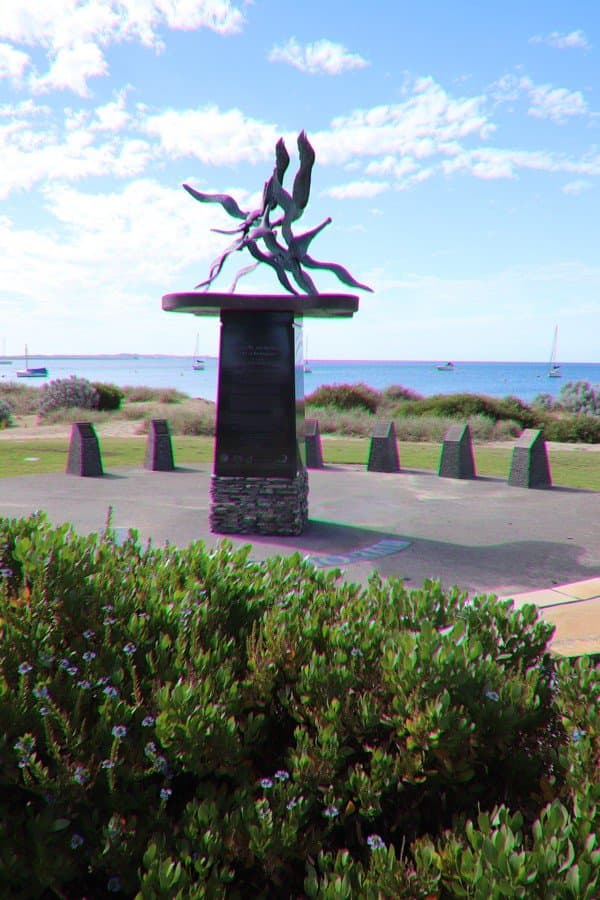 Another perspective of this statue