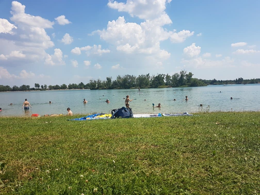 Zlaté Piesky Lake