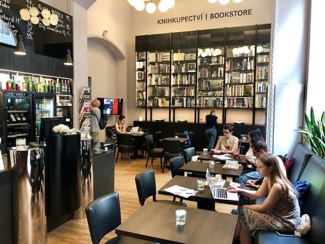 Kavárna Leica Gallery Galerie