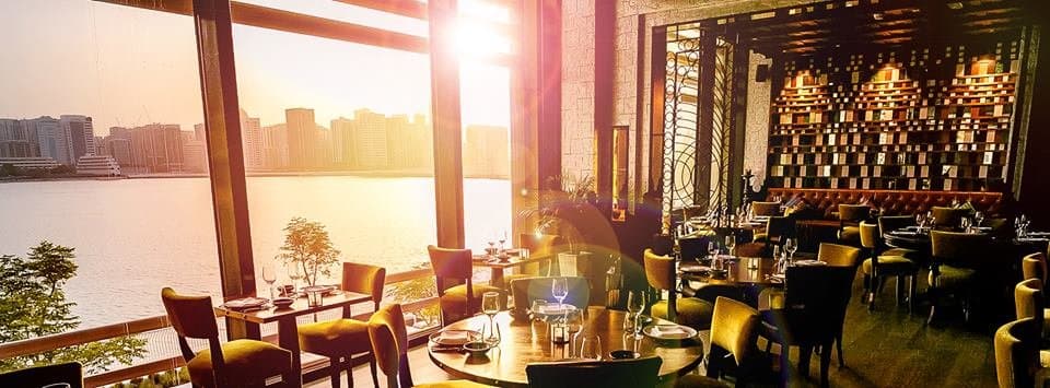 Sunsets at COYA paint a afternoon. Enjoy a late Set Lunch Menu or after work drinks to unwind.