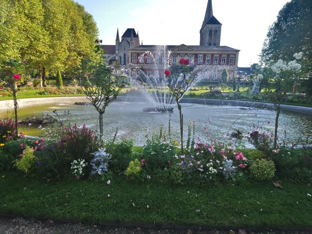 Bishop's Garden Jardin de l'Évêché
