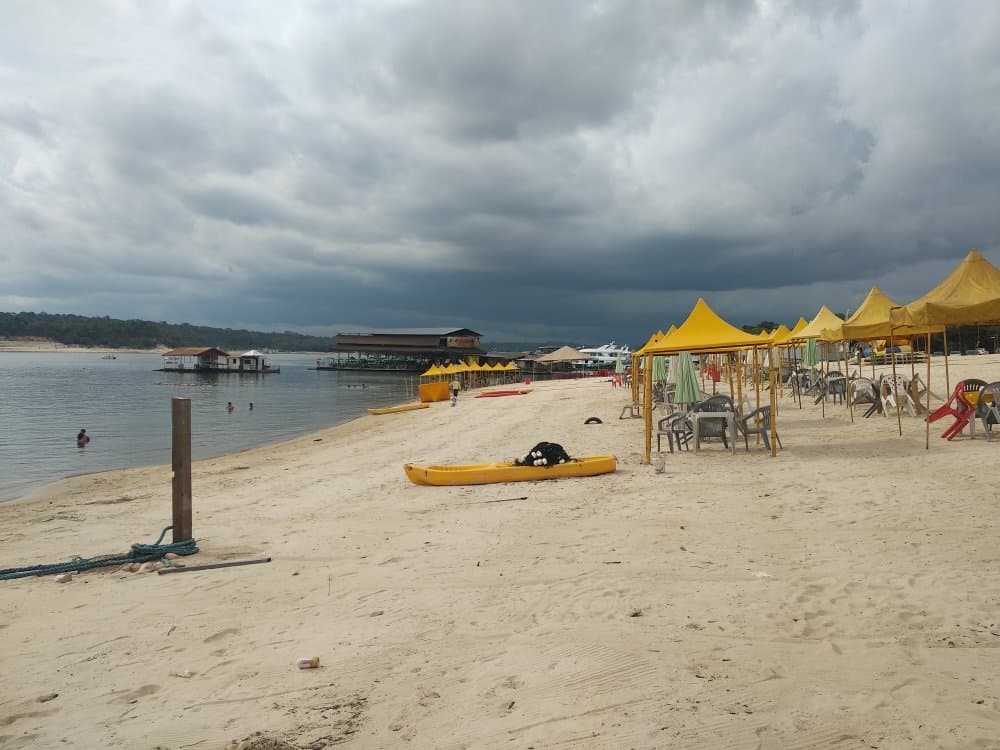 Praia Dourada