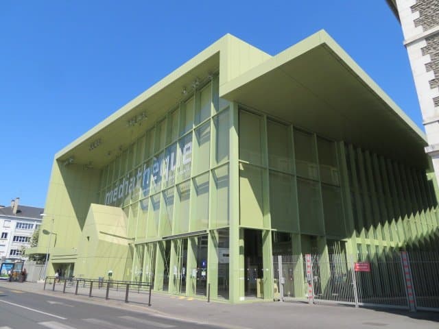いい感じの建物です