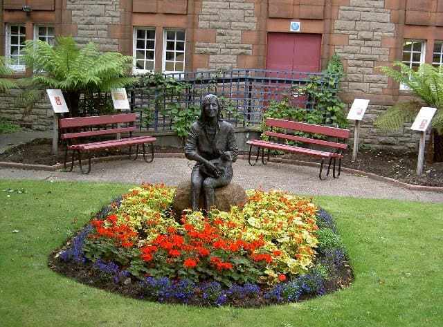 Linda mccartney memorial garden