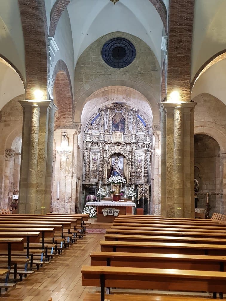 Iglesia del Mercado Santa María del Camino
