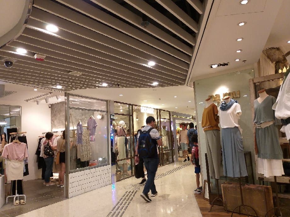 Explore the shops at Citylink Plaza