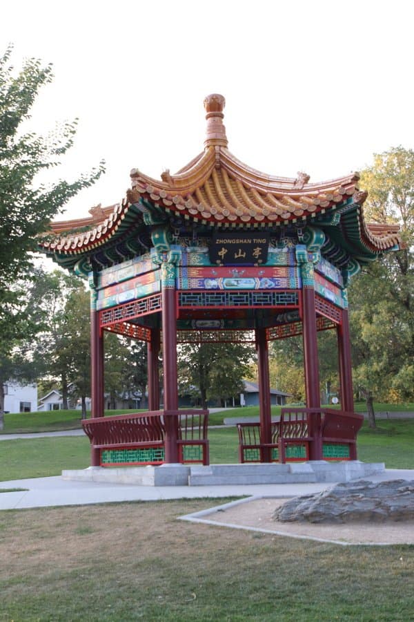 The Chinese building