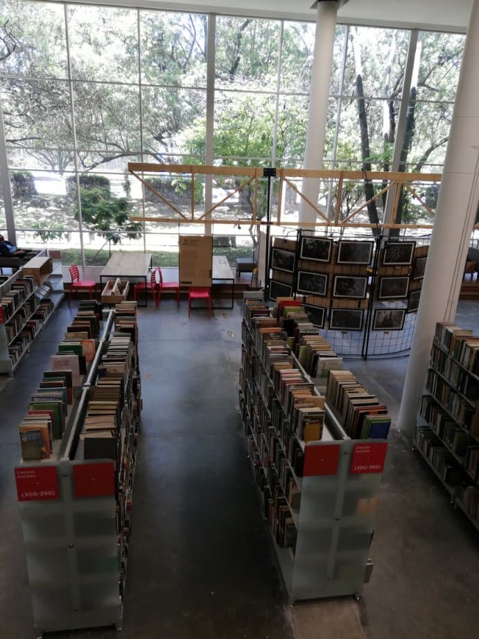 Biblioteca Pública Piloto