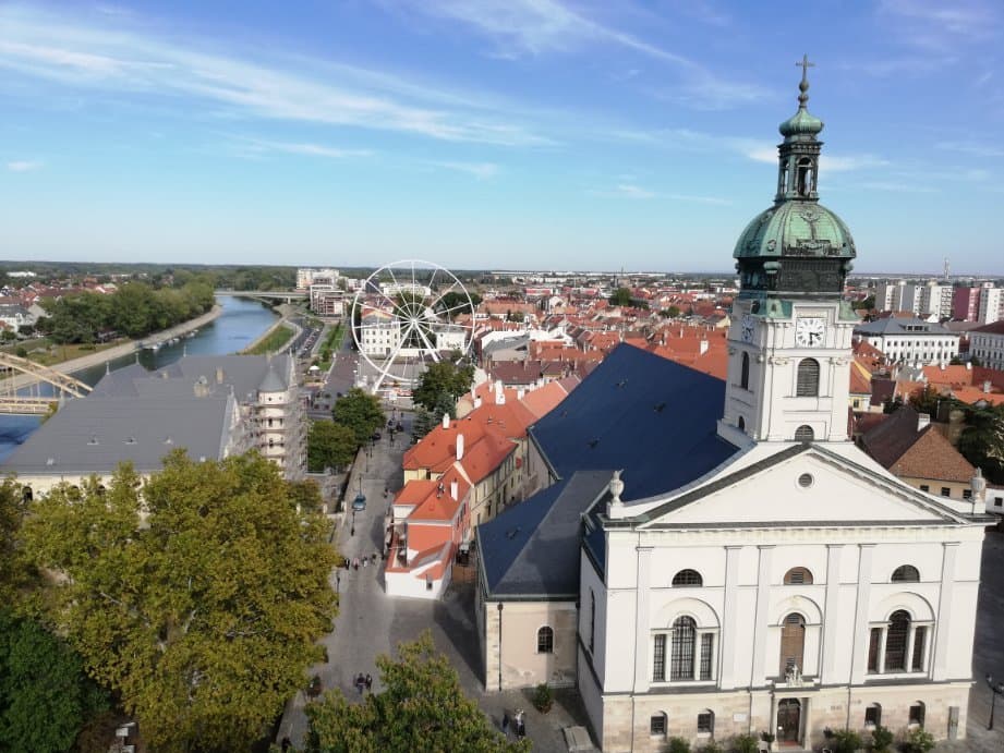 Baroque Old Town & Bécsi kapu tér Győr