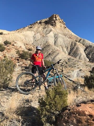 Along the Edge Loop trail.