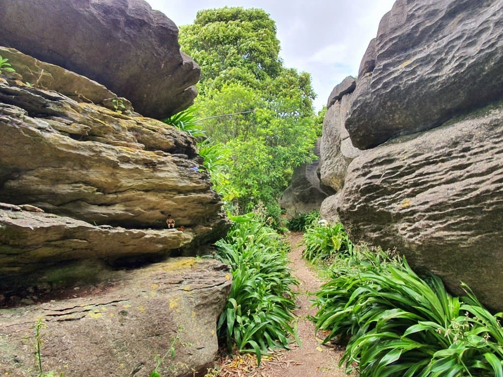 Labyrinth Rocks Park