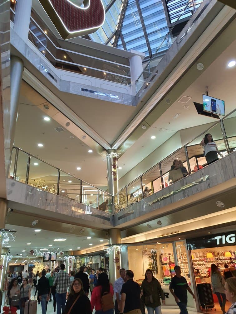 Las Arenas Market Hall