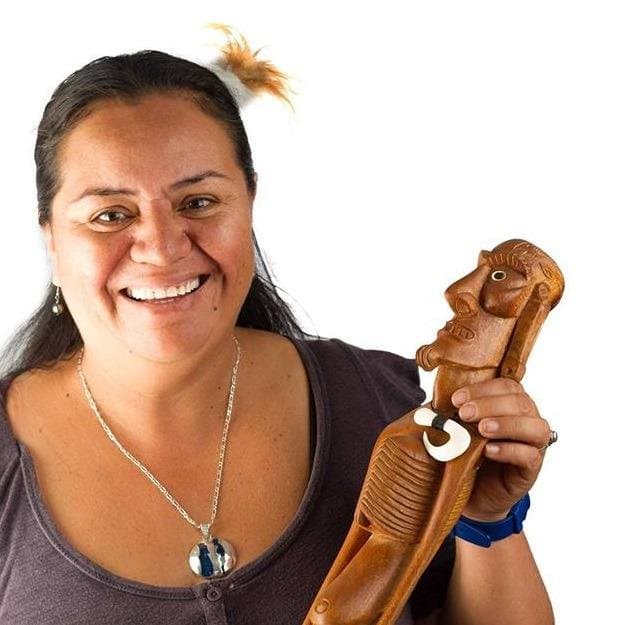 Hanga Roa Otai Harbor and Pea Beach