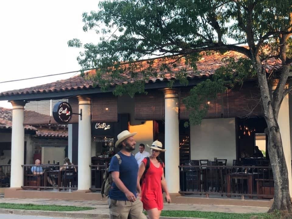 Auténtico y único así es Cubar