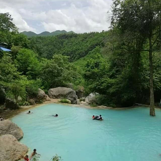 Dee Doke Blue Lagoon Waterfall