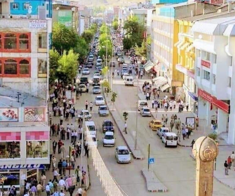 Cumhuriyet Caddesi