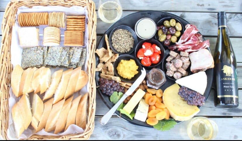 Gourmet Picnics 