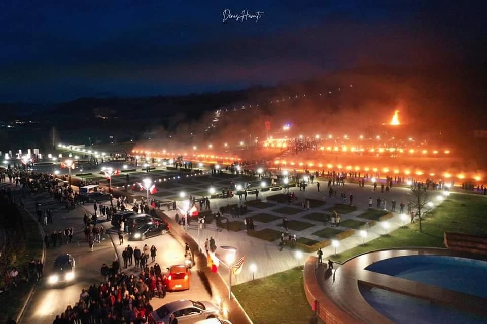 Memorial Complex Adem Jashari. The Memorial Complex Adem Jashari is a monument in Donji Prekaz, Skenderaj, Kosovo.[1] It is categorized by the government as "Architectural" and was built in honor of the family and life of the Kosovo Liberation Army fighter Adem Jashari, killed in action during the Kosovo War on March 7, 1998, during what was later known as the Attack on Prekaz.The Memorial Complex Adem Jashari includes both the houses and graves of several soldiers from the Jashari family. 