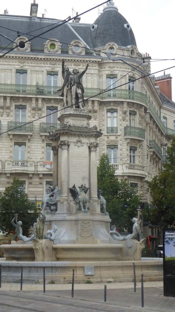 Place Notre-Dame