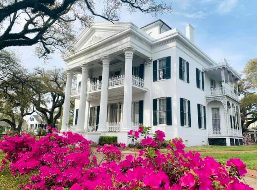 Stanton Hall in Natchez, MS with beautiful azaleas