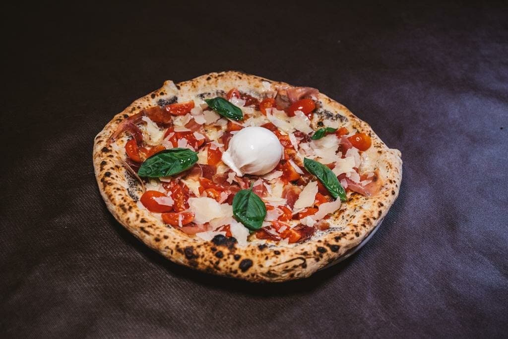 Eden Garden Ristorante Pizzeria Lounge Bar