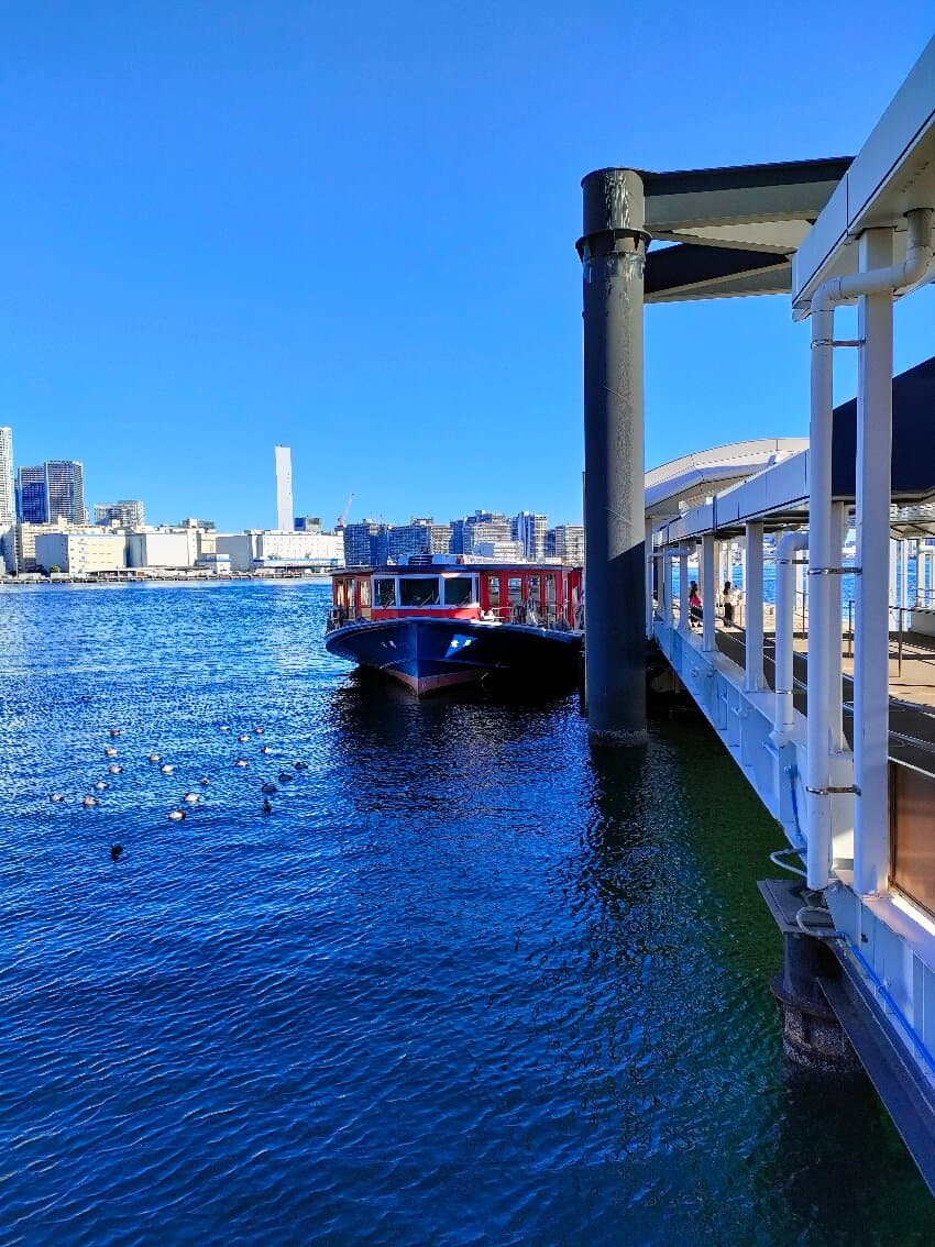 Hinode Pier Tokyo