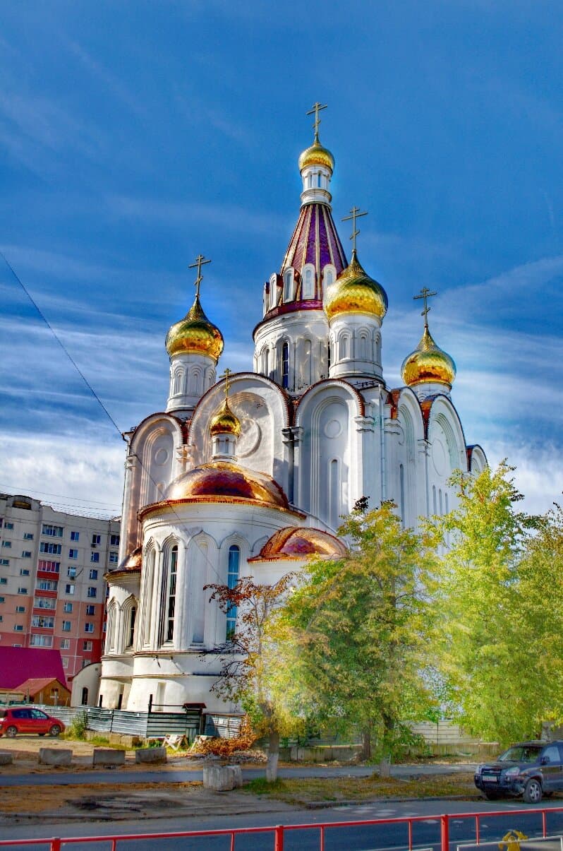 Покровская церковь.