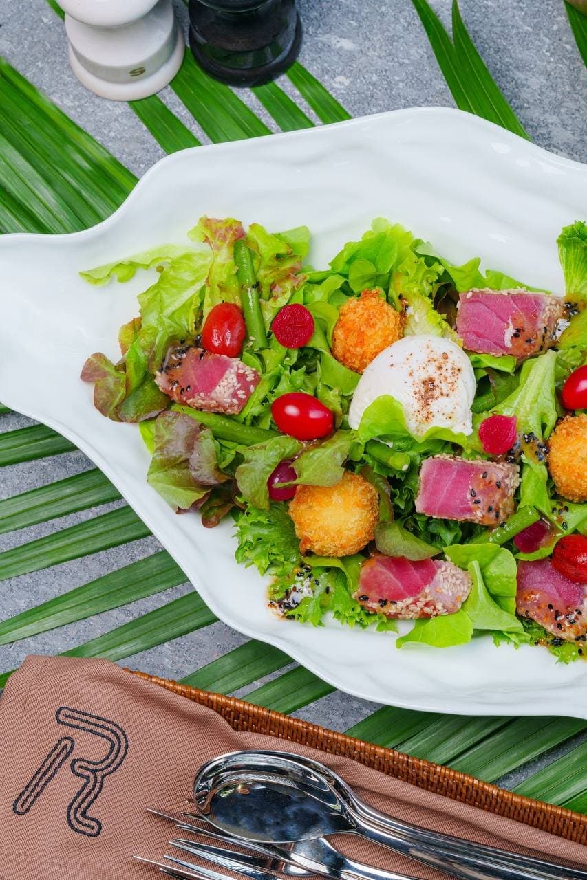 TUNA SALAD WITH CRISPY POTATOES AND SESAME DRESSING