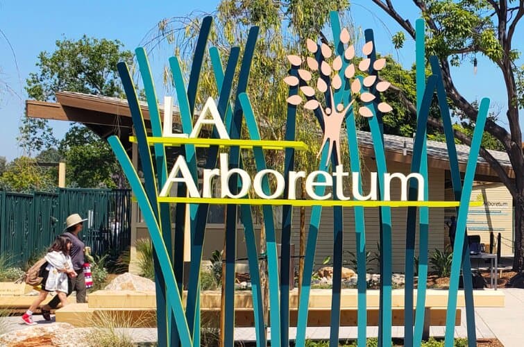 A 127-acre Botanic Garden and Historic Site.