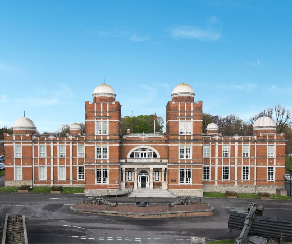 Front shot of the Museum.