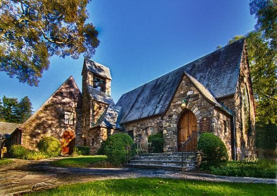 The facade of Union Church