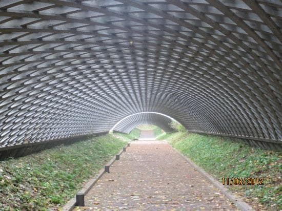 四季のアーケード
