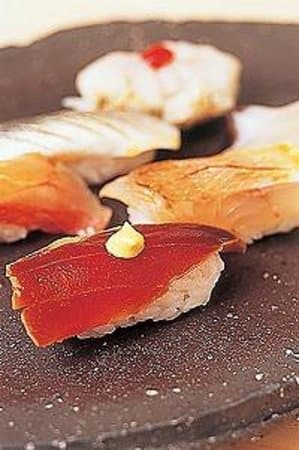 ひと仕事された寿司