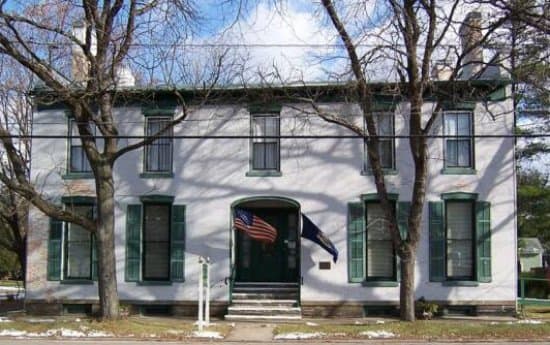 The Brick Tavern Museum