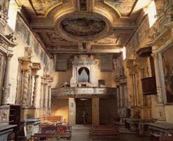 interno della chiesa