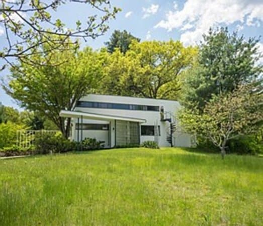 Spring Gropius House