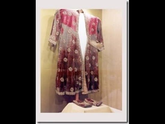  Dress worn by Baba