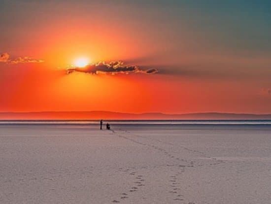 Günün Fotoğrafı 🌞 Photo of the Day  🇹🇷 Tuz Gölü 📸 zekiseferoglu/ IG  #Türkiye #Turkey #Tuzgölü #Salt #Lake #Günbatımı #Sunset #GençYolcu #BirlikteKeşfedelim