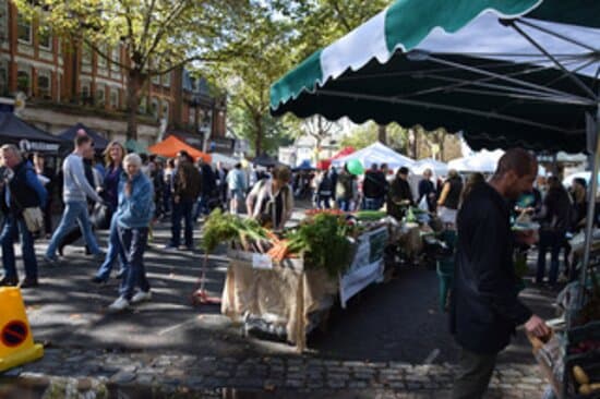 A fine Sunday at Kew Village Market