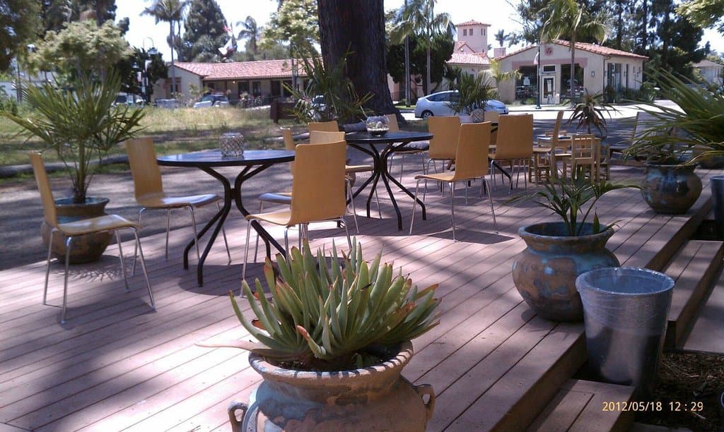                   Scenic Outdoor Seating at the Lucky Llama
                