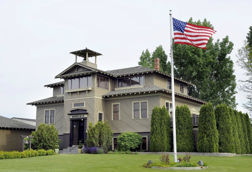 Our beautiful 1915 Frenchtown Schoolhouse which houses our tasting room.