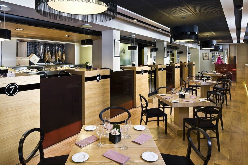 Tapas y Tintos El Burladero