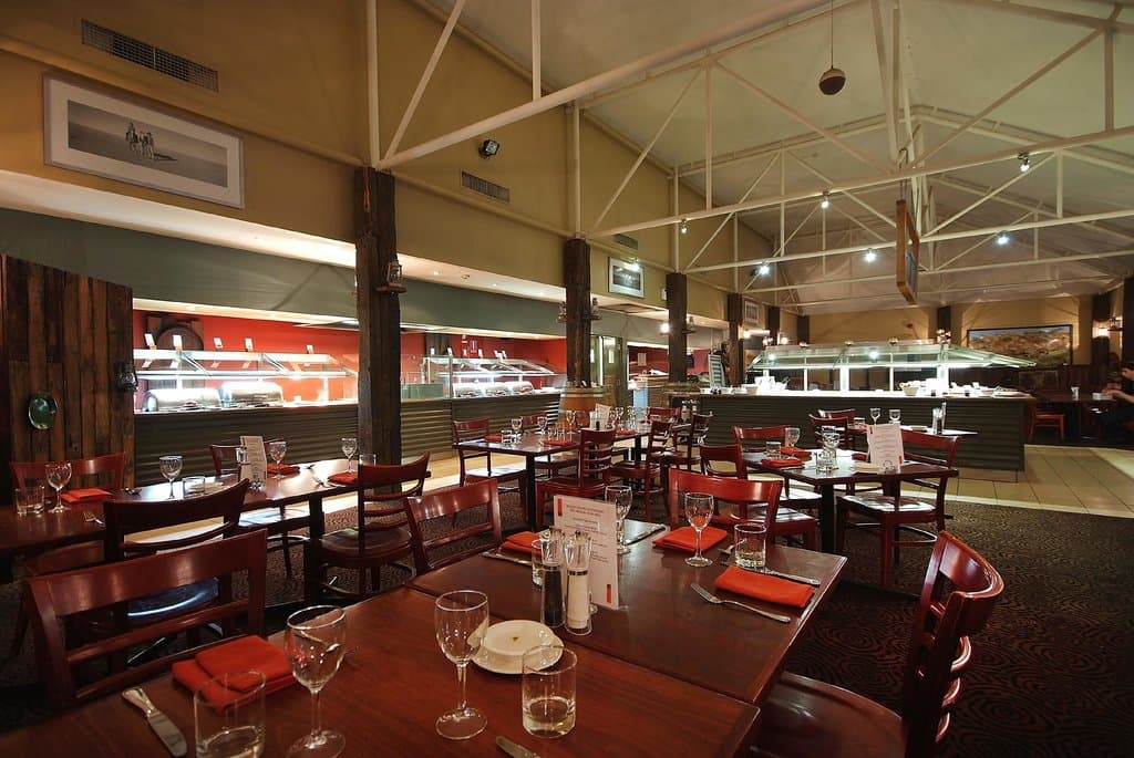 Bough House Restaurant - Outback Pioneer Hotel & Lodge