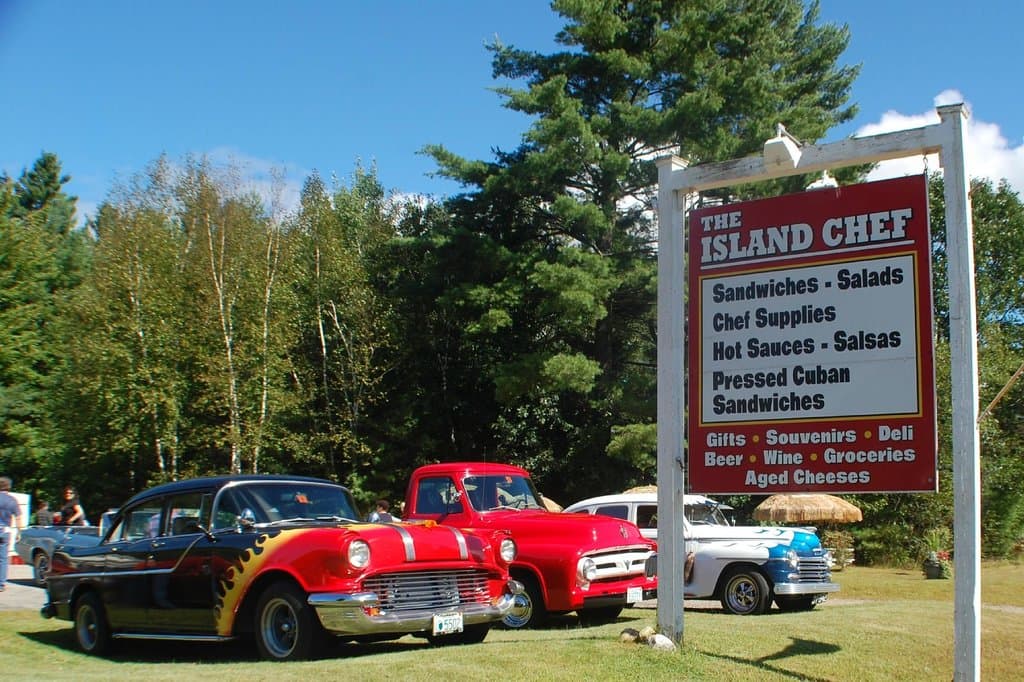 The Island Chef's large parking lot and picnic area.
