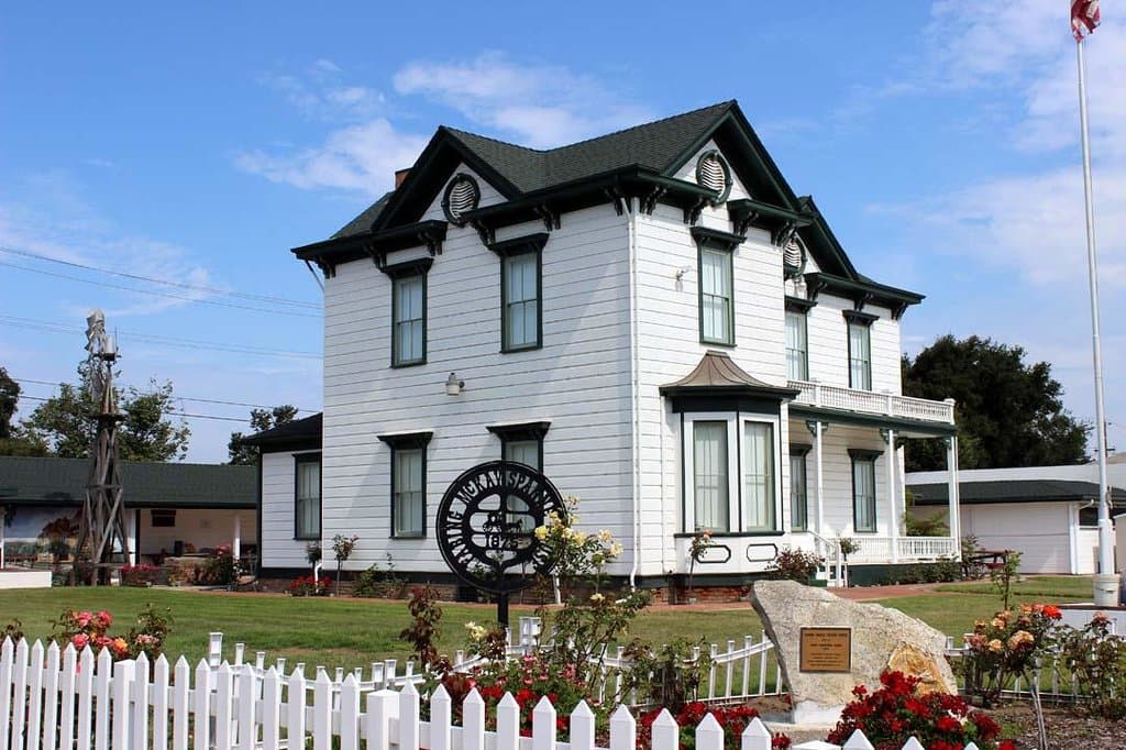 getlstd_property_photo