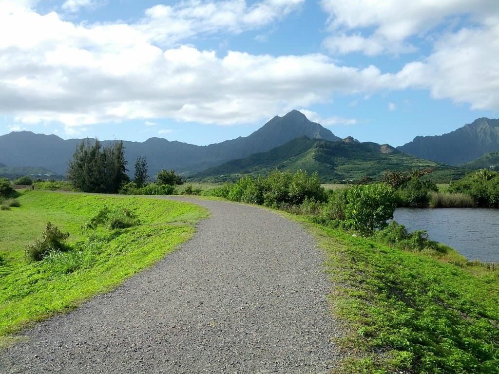 The trail is gravel and very flat the whole way.