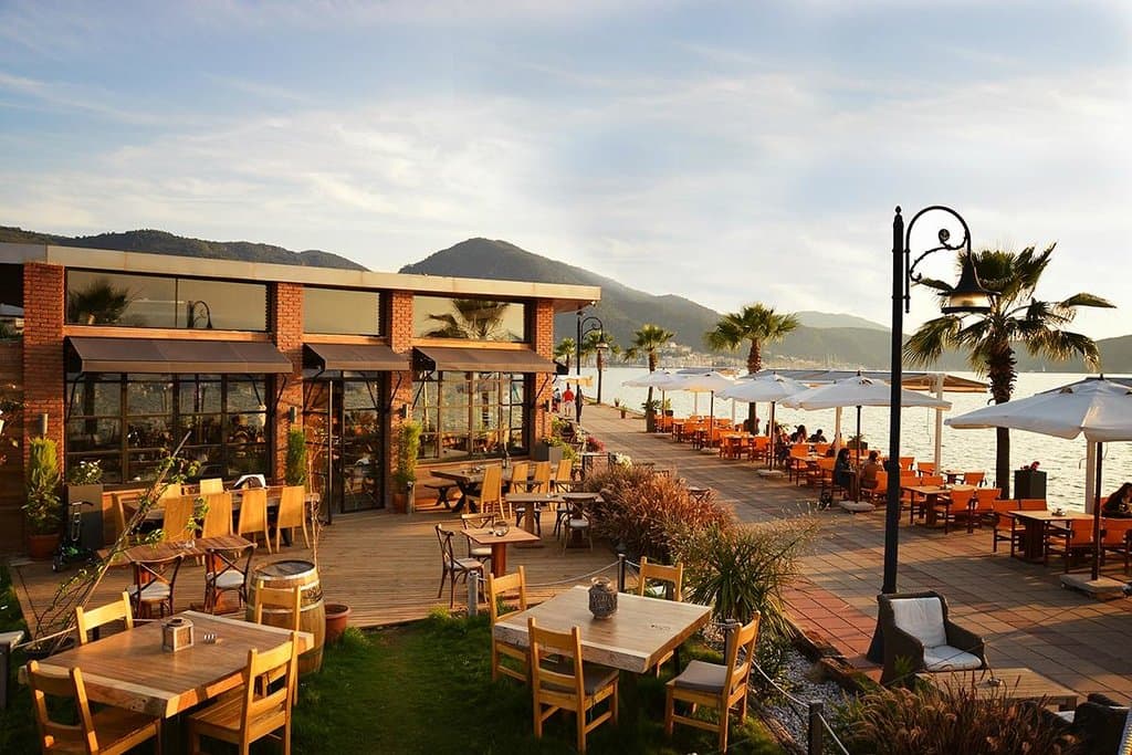 Mancero Kitchen & Bar