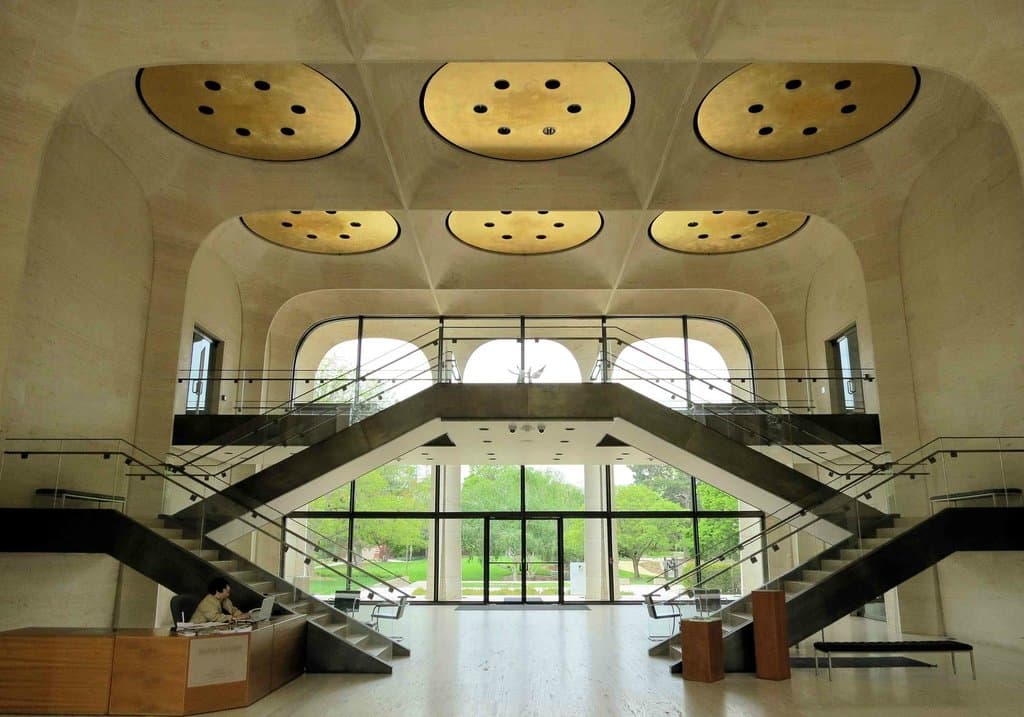 Sheldon Museum of Art - Lobby