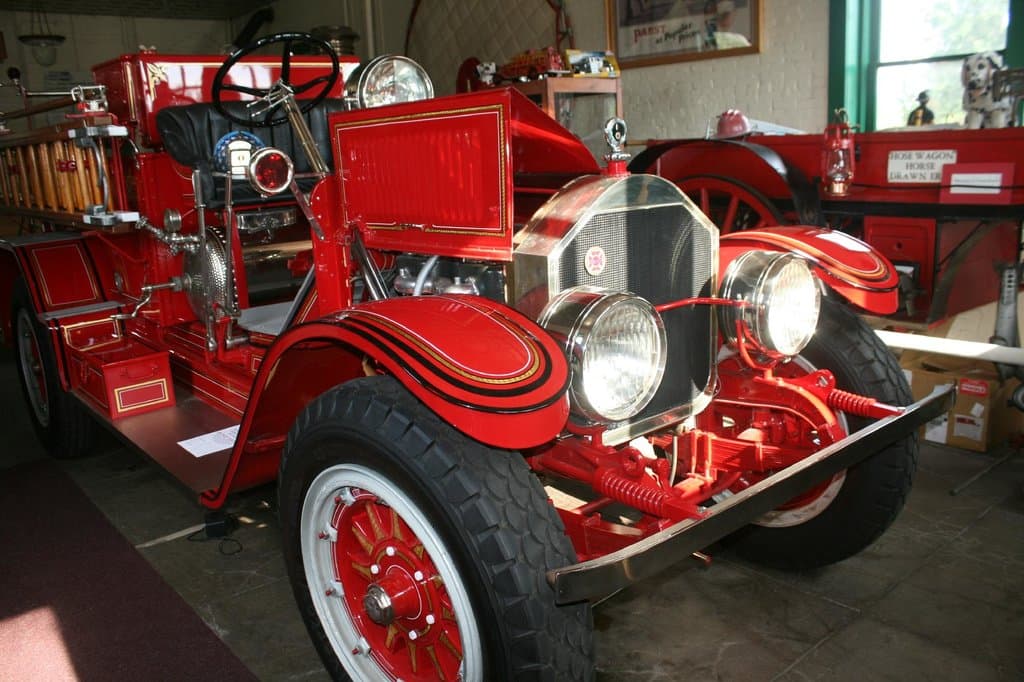 1920s model fire engine